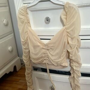 creme crop top